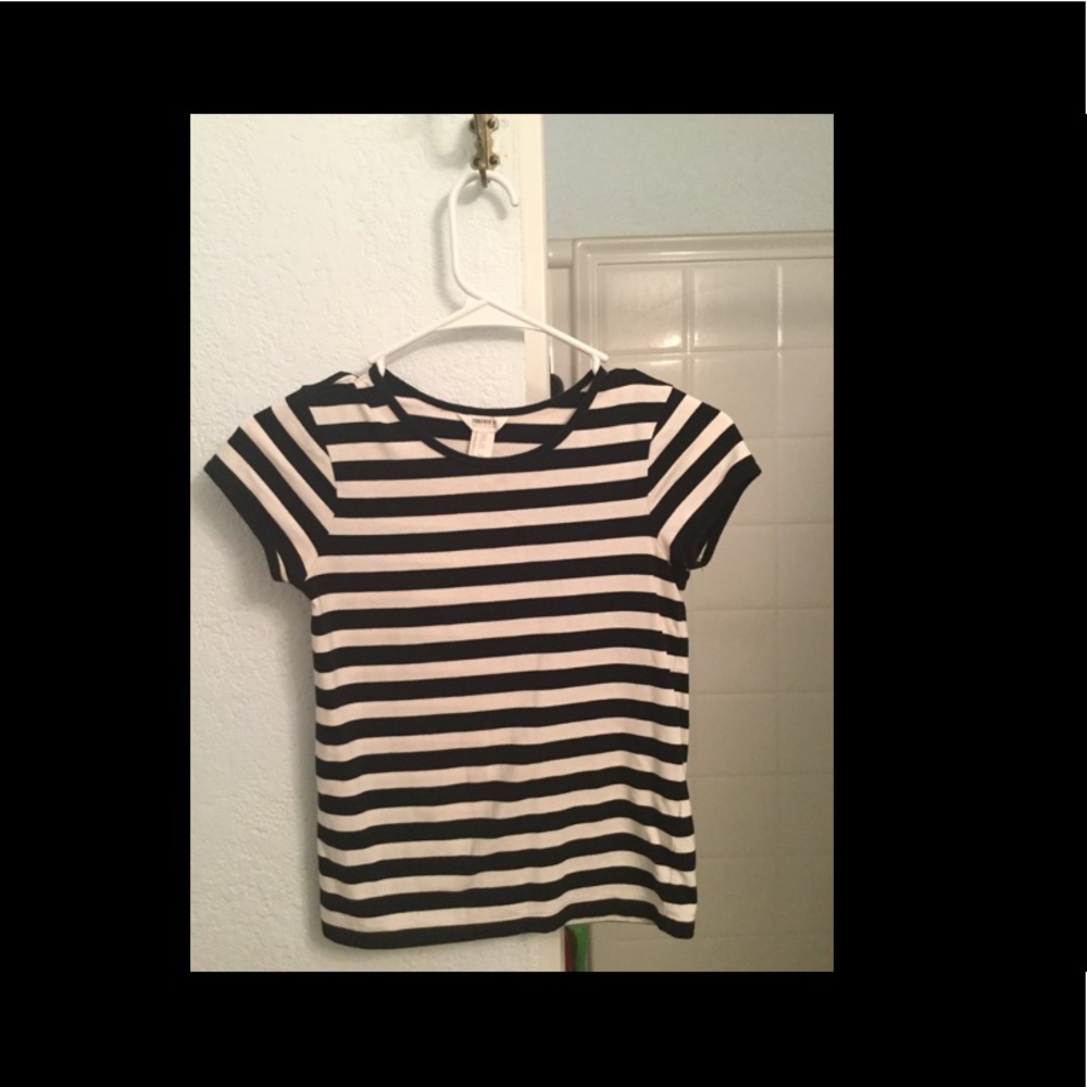 Forever 21 tee